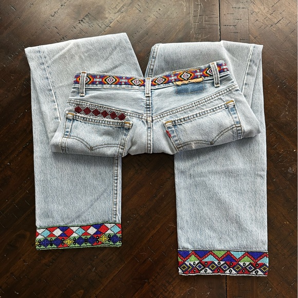 VINTAGE Buzz 18 Reworked Levi’s 501s - Beaded Embellished Jeans from the 90s - Picture 3 of 16